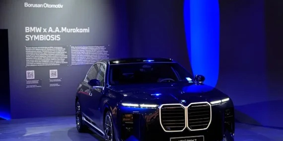 SYMBIOSIS-Yeni-BMW-7-Serisi-Sanat-ve-Teknolojiyle-Bulusuyor-featured